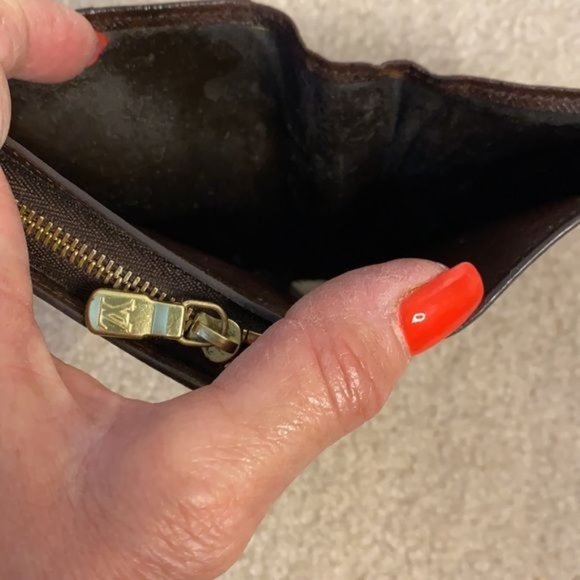 Louis Vuitton Damier Compact Zip Bifold Wa… - Picture 10 of 12